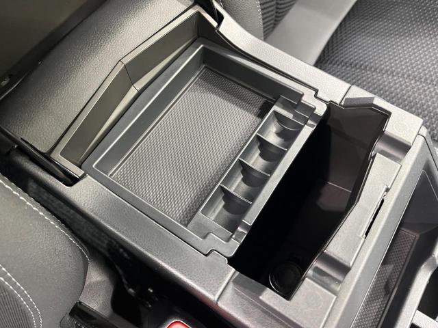 フォレスター プレミアム 4WD 純正8インチナビ ダイアトーンサウンド バックカメラ 衝突軽減装置 アイサイトセイフティプラス 前席+後席左右シートヒーター ステアリングヒーター レーダークルーズ LEDヘッド 禁煙車(39枚目)