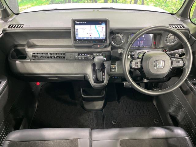 Ｎ－ＢＯＸカスタム ターボ　４ＷＤ　純正９インチナビ　バックカメラ　両側電動スライドドア　ホンダセンシング　アダプティブクルーズ　ＬＥＤヘッド　オートハイビーム　スマートキー　レーンアシスト　シートヒーター　禁煙車（2枚目）