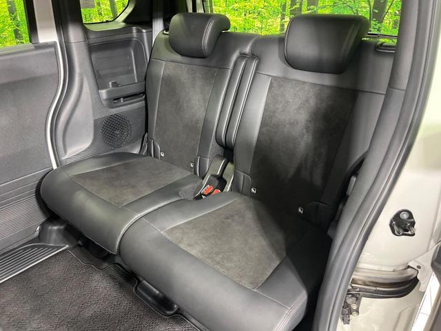 Ｎ－ＢＯＸカスタム ターボ　４ＷＤ　純正９インチナビ　バックカメラ　両側電動スライドドア　ホンダセンシング　アダプティブクルーズ　ＬＥＤヘッド　オートハイビーム　スマートキー　レーンアシスト　シートヒーター　禁煙車（27枚目）