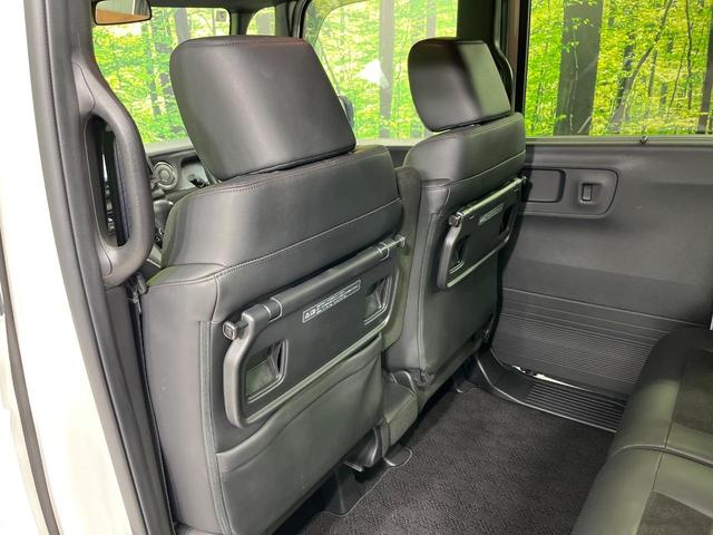 Ｎ－ＢＯＸカスタム ターボ　４ＷＤ　純正９インチナビ　バックカメラ　両側電動スライドドア　ホンダセンシング　アダプティブクルーズ　ＬＥＤヘッド　オートハイビーム　スマートキー　レーンアシスト　シートヒーター　禁煙車（28枚目）