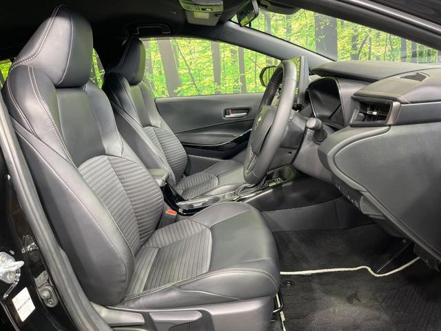 カローラツーリング ハイブリッド　ダブルバイビー　４ＷＤ　禁煙車　純正１０．５インチナビ　バックカメラ　セーフティセンス　レーダークルーズ　ＥＴＣ２．０　Ｂｌｕｅｔｏｏｔｈ再生　ＬＥＤヘッド　オートハイビーム　ステアリングスイッチ（9枚目）