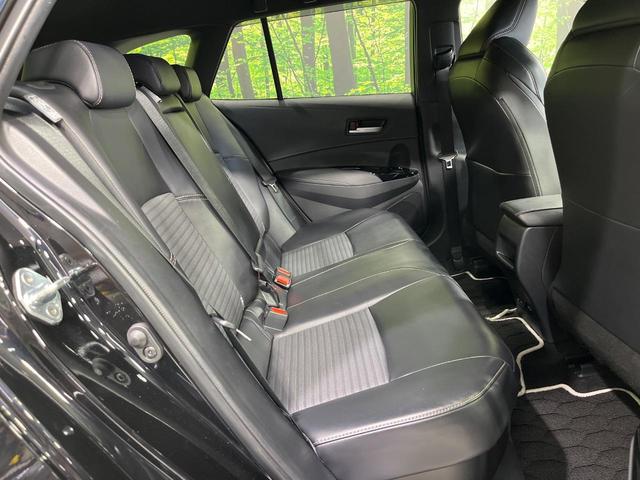 カローラツーリング ハイブリッド　ダブルバイビー　４ＷＤ　禁煙車　純正１０．５インチナビ　バックカメラ　セーフティセンス　レーダークルーズ　ＥＴＣ２．０　Ｂｌｕｅｔｏｏｔｈ再生　ＬＥＤヘッド　オートハイビーム　ステアリングスイッチ（10枚目）