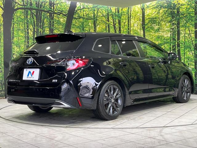 カローラツーリング ハイブリッド　ダブルバイビー　４ＷＤ　禁煙車　純正１０．５インチナビ　バックカメラ　セーフティセンス　レーダークルーズ　ＥＴＣ２．０　Ｂｌｕｅｔｏｏｔｈ再生　ＬＥＤヘッド　オートハイビーム　ステアリングスイッチ（18枚目）