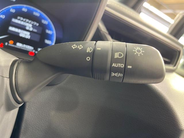 カローラツーリング ハイブリッド　ダブルバイビー　４ＷＤ　禁煙車　純正１０．５インチナビ　バックカメラ　セーフティセンス　レーダークルーズ　ＥＴＣ２．０　Ｂｌｕｅｔｏｏｔｈ再生　ＬＥＤヘッド　オートハイビーム　ステアリングスイッチ（29枚目）