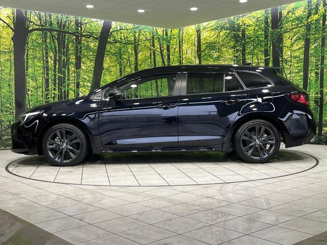 カローラツーリング ハイブリッド　ダブルバイビー　４ＷＤ　禁煙車　純正１０．５インチナビ　バックカメラ　セーフティセンス　レーダークルーズ　ＥＴＣ２．０　Ｂｌｕｅｔｏｏｔｈ再生　ＬＥＤヘッド　オートハイビーム　ステアリングスイッチ（46枚目）