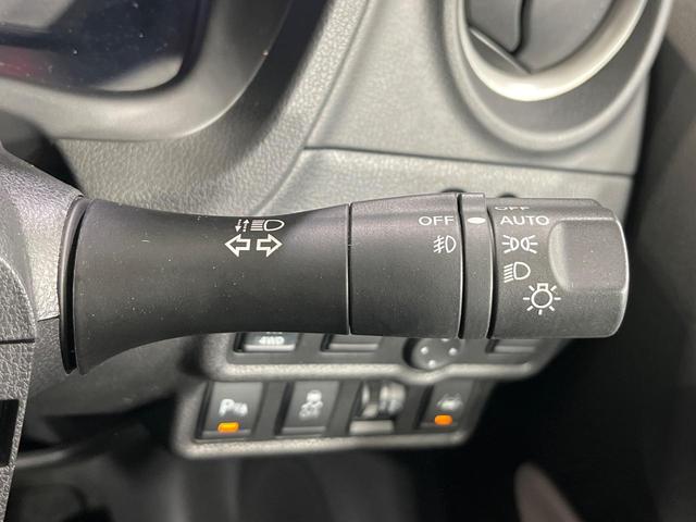 ノート ｅ－パワー　Ｘ　ＦＯＵＲ　４ＷＤ　純正ナビ　バックカメラ　エマージェンシーブレーキ　禁煙車　ドラレコ　コーナーセンサー　スマートキー　ＥＴＣ　車線逸脱警報　オートライト　１６インチＡＷ　Ｂｌｕｅｔｏｏｔｈ再生（44枚目）