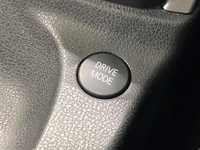 ノート ｅ－パワー　Ｘ　ＦＯＵＲ　４ＷＤ　純正ナビ　バックカメラ　エマージェンシーブレーキ　禁煙車　ドラレコ　コーナーセンサー　スマートキー　ＥＴＣ　車線逸脱警報　オートライト　１６インチＡＷ　Ｂｌｕｅｔｏｏｔｈ再生（51枚目）