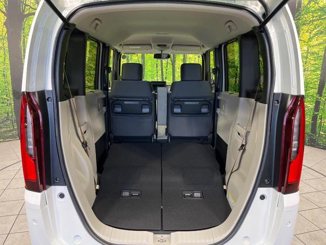 Ｎ－ＢＯＸ ベースグレード　４ＷＤ　届出済未使用車　アダプティブクルーズコントロール　両側電動ドア　ホンダセンシング　コーナーセンサー　スマートキー　ＬＥＤヘッド　オートハイビーム　車線逸脱警報　オートライト　オートエアコン（11枚目）