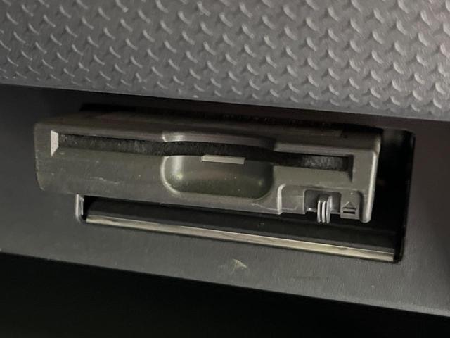 ハスラー Ｘ　４ＷＤ　禁煙車　ＳＤナビ　レーダーブレーキサポート　ドライブレコーダー　ＥＴＣ　シートヒーター　スマートキー　オートエアコン　オートライト　ＨＩＤヘッドランプ　革巻きステアリング　シートリフター（6枚目）