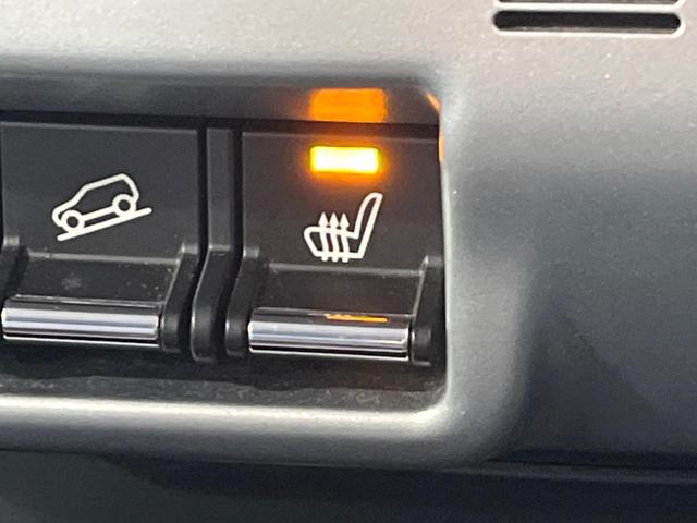 ハスラー Ｘ　４ＷＤ　禁煙車　ＳＤナビ　レーダーブレーキサポート　ドライブレコーダー　ＥＴＣ　シートヒーター　スマートキー　オートエアコン　オートライト　ＨＩＤヘッドランプ　革巻きステアリング　シートリフター（7枚目）