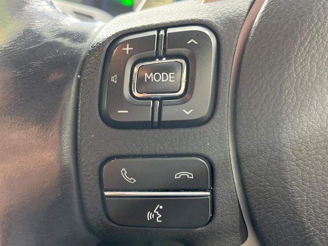 ＩＳ ＩＳ３００ｈ　バージョンＬ　４ＷＤ　純正１０型ナビ　寒冷地仕様　セーフティシステム　ブラインドスポットモニター　クリアランスソナー　ステアリングヒーター　純正１８インチアルミ　シートヒーター　シートベンチレーション　禁煙車（34枚目）