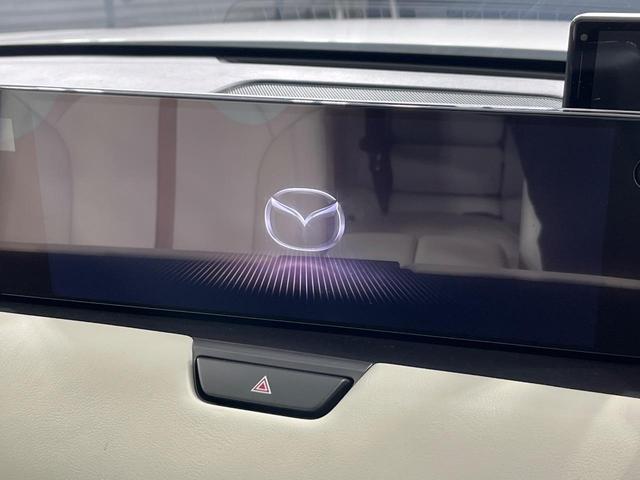 ＣＸ－６０ ＸＤ　エクスクルーシブモード　４ＷＤ　ターボ　ディーゼル　サンルーフ　純正１２．３型ナビ　全周囲カメラ　ＢＯＳＥサウンド　スマートブレーキサポート　レーダークルーズ　禁煙車　本革シート　シートエアコン　パワーバックドア（4枚目）