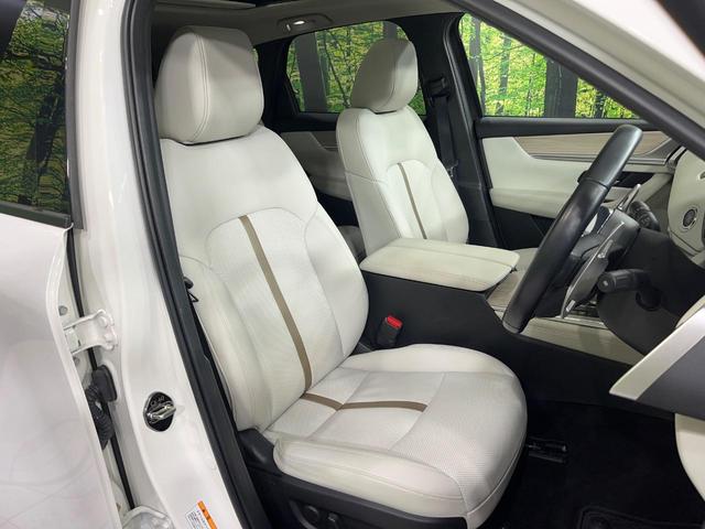 ＣＸ－６０ ＸＤ　エクスクルーシブモード　４ＷＤ　ターボ　ディーゼル　サンルーフ　純正１２．３型ナビ　全周囲カメラ　ＢＯＳＥサウンド　スマートブレーキサポート　レーダークルーズ　禁煙車　本革シート　シートエアコン　パワーバックドア（9枚目）