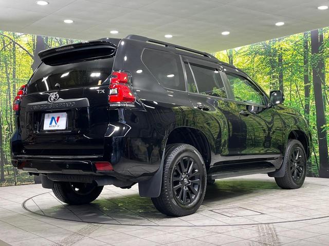 ランドクルーザープラド ＴＸ　Ｌパッケージ　マットブラックエディション　４ＷＤ　サンルーフ　９型メーカーナビ　全方位カメラ　７人乗り　ルーフレール　黒革シート　寒冷地仕様　セーフティセンス　ＬＥＤヘッド　レーダークルーズ　ドラレコ　ＥＴＣ　パワーシート　禁煙車（19枚目）