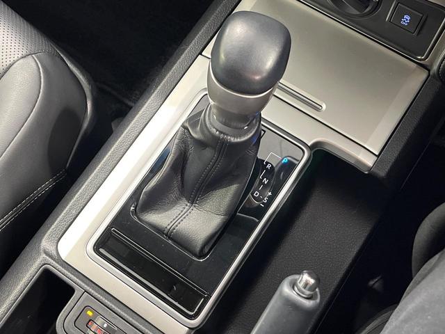 ランドクルーザープラド ＴＸ　Ｌパッケージ　マットブラックエディション　４ＷＤ　サンルーフ　９型メーカーナビ　全方位カメラ　７人乗り　ルーフレール　黒革シート　寒冷地仕様　セーフティセンス　ＬＥＤヘッド　レーダークルーズ　ドラレコ　ＥＴＣ　パワーシート　禁煙車（29枚目）