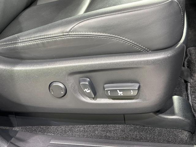 ランドクルーザープラド ＴＸ　Ｌパッケージ　マットブラックエディション　４ＷＤ　サンルーフ　９型メーカーナビ　全方位カメラ　７人乗り　ルーフレール　黒革シート　寒冷地仕様　セーフティセンス　ＬＥＤヘッド　レーダークルーズ　ドラレコ　ＥＴＣ　パワーシート　禁煙車（35枚目）