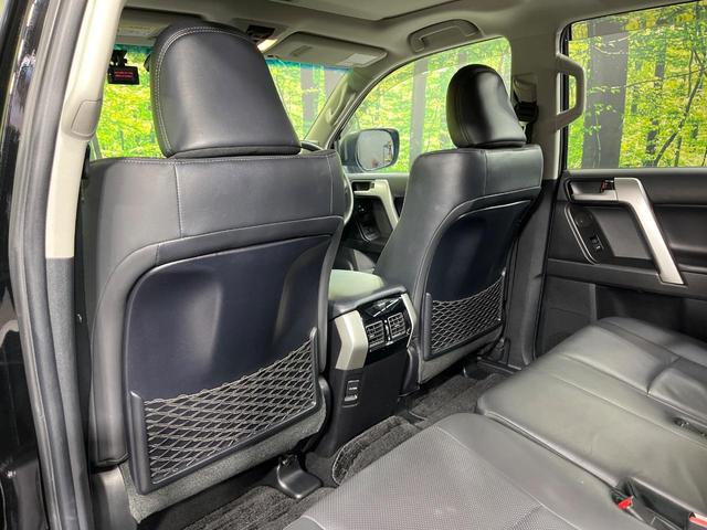 ランドクルーザープラド ＴＸ　Ｌパッケージ　マットブラックエディション　４ＷＤ　サンルーフ　９型メーカーナビ　全方位カメラ　７人乗り　ルーフレール　黒革シート　寒冷地仕様　セーフティセンス　ＬＥＤヘッド　レーダークルーズ　ドラレコ　ＥＴＣ　パワーシート　禁煙車（59枚目）