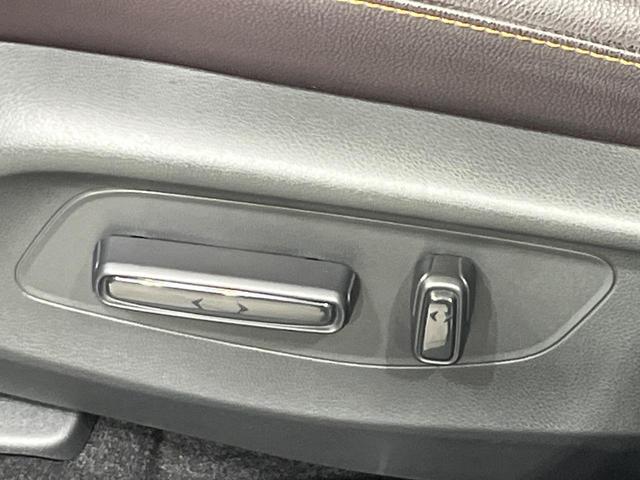 ＺＲ－Ｖ ｅ：ＨＥＶ　Ｚ　４ＷＤ　全周囲カメラ　ＢＯＳＥサウンドシステム　純正９型ホンダコネクトナビ　アダプティブクルーズ　マルーン革シート　ステアリングヒーター　メモリ機能付パワーシート　電動リアゲート　前席シートヒーター（42枚目）