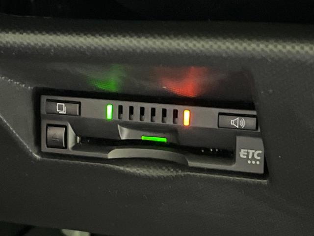 ライズ Ｚ　４ＷＤ　全周囲カメラ　純正９型ディスプレイオーディオ　スマートアシスト　アダプティブクルーズ　寒冷地仕様　ドラレコ　ＥＴＣ　シートヒーター　スマートキー　ＬＥＤヘッド　純正１７インチアルミホイール（8枚目）