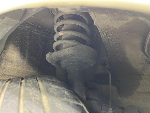 ステップワゴンスパーダ Ｚ　クールスピリット　４ＷＤ　純正９型ナビ　両側電動ドア　後席モニター　バックカメラ　寒冷地仕様　禁煙車　ハーフレザーシート　ドラレコ　スマートキー　ＨＩＤヘッド　ビルトインＥＴＣ　クルコン　純正１６インチアルミ（24枚目）