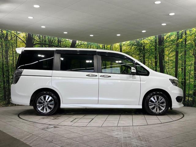 ステップワゴンスパーダ Ｚ　クールスピリット　４ＷＤ　純正９型ナビ　両側電動ドア　後席モニター　バックカメラ　寒冷地仕様　禁煙車　ハーフレザーシート　ドラレコ　スマートキー　ＨＩＤヘッド　ビルトインＥＴＣ　クルコン　純正１６インチアルミ（26枚目）