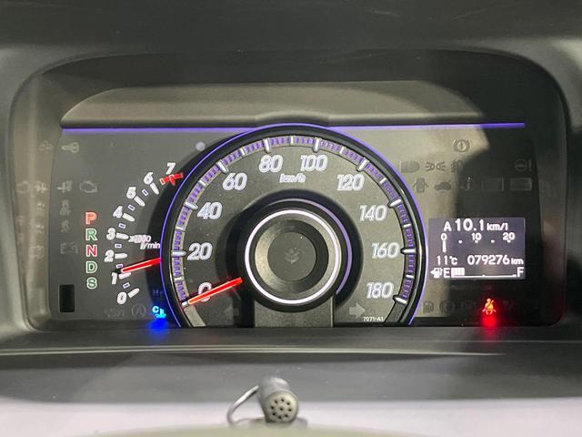 ステップワゴンスパーダ Ｚ　クールスピリット　４ＷＤ　純正９型ナビ　両側電動ドア　後席モニター　バックカメラ　寒冷地仕様　禁煙車　ハーフレザーシート　ドラレコ　スマートキー　ＨＩＤヘッド　ビルトインＥＴＣ　クルコン　純正１６インチアルミ（34枚目）