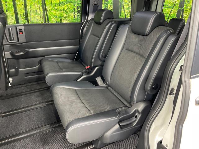 ステップワゴンスパーダ Ｚ　クールスピリット　４ＷＤ　純正９型ナビ　両側電動ドア　後席モニター　バックカメラ　寒冷地仕様　禁煙車　ハーフレザーシート　ドラレコ　スマートキー　ＨＩＤヘッド　ビルトインＥＴＣ　クルコン　純正１６インチアルミ（46枚目）