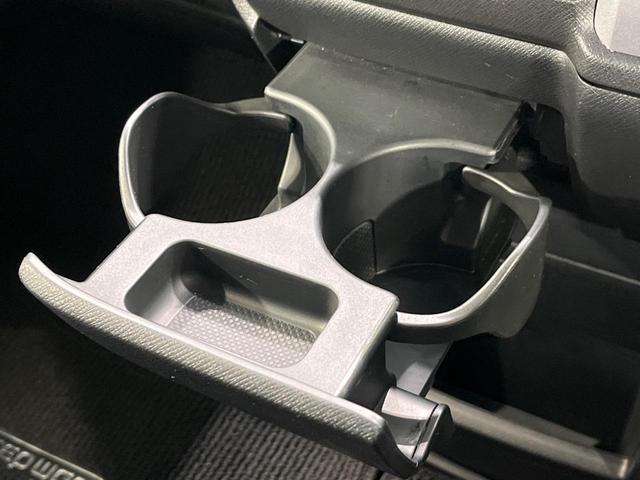 ステップワゴンスパーダ Ｚ　クールスピリット　４ＷＤ　純正９型ナビ　両側電動ドア　後席モニター　バックカメラ　寒冷地仕様　禁煙車　ハーフレザーシート　ドラレコ　スマートキー　ＨＩＤヘッド　ビルトインＥＴＣ　クルコン　純正１６インチアルミ（57枚目）