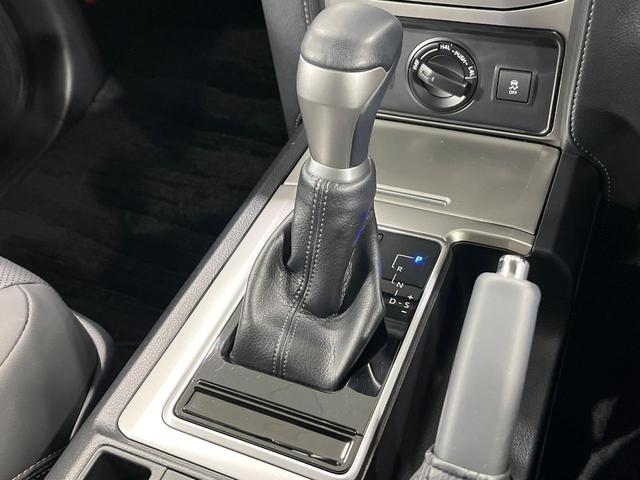 ランドクルーザープラド ＴＸ　Ｌパッケージ　マットブラックエディション　４ＷＤ　サンルーフ　７人乗り　寒冷地仕様　ＳＤナビ　バックカメラ　ルーフレール　シートヒーター　シートベンチレーション　セーフティセンス　レーダークルーズ　パワーシート　ＥＴＣ　ＬＥＤヘッド　禁煙車（23枚目）