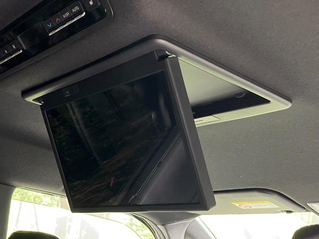 ノア ハイブリッドS-Z 4WD 純正10.5インチナビ フリップダウンモニター 全方位カメラ ユニバーサルステップ BSM デジタルインナーミラー 寒冷地仕様 両側電動スライド パワーバックドア シートヒーター 禁煙車(4枚目)