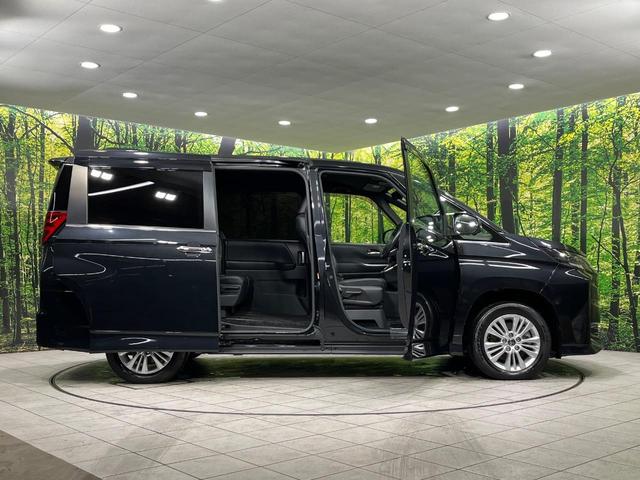 ノア ハイブリッドS-Z 4WD 純正10.5インチナビ フリップダウンモニター 全方位カメラ ユニバーサルステップ BSM デジタルインナーミラー 寒冷地仕様 両側電動スライド パワーバックドア シートヒーター 禁煙車(64枚目)