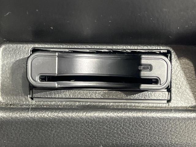 アルト F 4WD 5MT LEDヘッドライト シートヒーター ドラレコ ETC CD 横滑り防止機能 キーレスエントリー(5枚目)