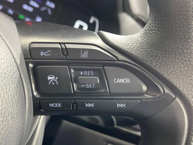 アクア Ｘ　４ＷＤ　純正ディスプレイオーディオ　セーフティーセンス　レーダークルーズ　禁煙車　スマートキー　ＬＥＤヘッド　ビルトインＥＴＣ　オートハイビーム　車線逸脱警報　オートライト　オートエアコン（6枚目）