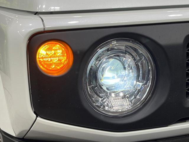 ジムニー ＸＣ　４ＷＤ　ＳＤナビ　セーフティサポート　禁煙車　クルコン　シートヒーター　ドライブレコーダー　ＥＴＣ　スマートキー　ＬＥＤヘッド　オートマチックハイビーム　オートライト　オートエアコン　ＤＶＤ再生（13枚目）