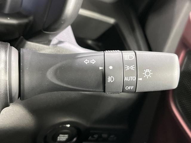 スペーシアカスタム ハイブリッドＸＳ　４ＷＤ　届出済未使用車　２トーンカラー　両側電動スライド　セーフティサポート　アダプティブクルーズ　シートヒーター　ステアリングヒーター　ＬＥＤヘッド　スマートキー　オートマチックハイビーム（40枚目）