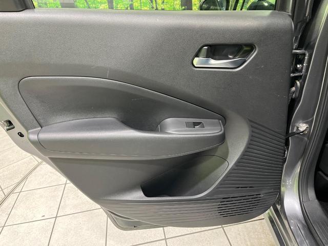 ノート Ｘ　ＦＯＵＲ　４ＷＤ　ＳＤナビ　バックカメラ　エマージェンシーブレーキ　禁煙車　ドラレコ　ＥＴＣ　シートヒーター　ステアリングヒーター　オートマチックハイビーム　オートライト　オートエアコン（28枚目）