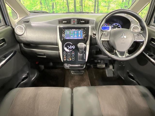 ｅＫカスタム Ｔセーフティプラスエディション　４ＷＤ　純正ナビ　全方位カメラ　衝突軽減ブレーキ　シートヒーター　スマートキー　ＨＩＤヘッド　ＥＴＣ　クルコン　純正１５インチアルミ　車線逸脱警報　オートエアコン　Ｂｌｕｅｔｏｏｔｈ　フルセグ（2枚目）