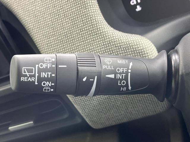 フリード エアー　４ＷＤ　登録済未使用車　純正８インチディスプレイオーディオ　ホンダセンシング　両側電動スライドドア　バックカメラ　アダプティブクルーズ　コーナーセンサー　スマートキー　ＬＥＤヘッド（30枚目）