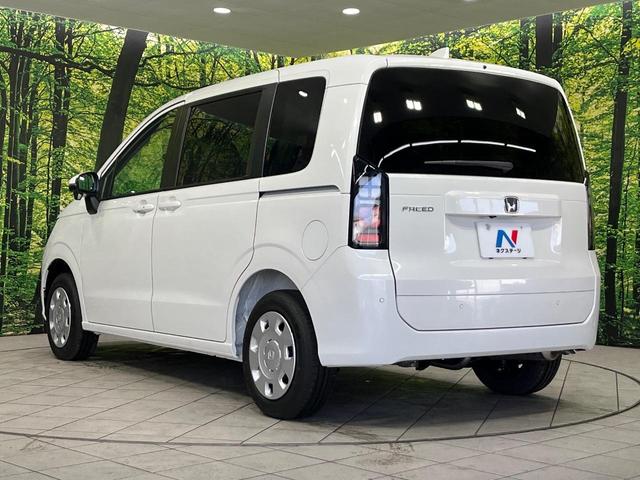 フリード エアー　４ＷＤ　登録済未使用車　純正８インチディスプレイオーディオ　ホンダセンシング　両側電動スライドドア　バックカメラ　アダプティブクルーズ　コーナーセンサー　スマートキー　ＬＥＤヘッド（37枚目）