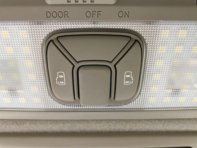 エスティマハイブリッド Ｘ　４ＷＤ　純正ナビ　両側電動ドア　バックカメラ　スマートキー　ＨＩＤヘッド　クルコン　純正１７インチアルミ　オートライト　オートエアコン　Ｂｌｕｅｔｏｏｔｈ　フルセグ　ＨＩＤフォグ（6枚目）