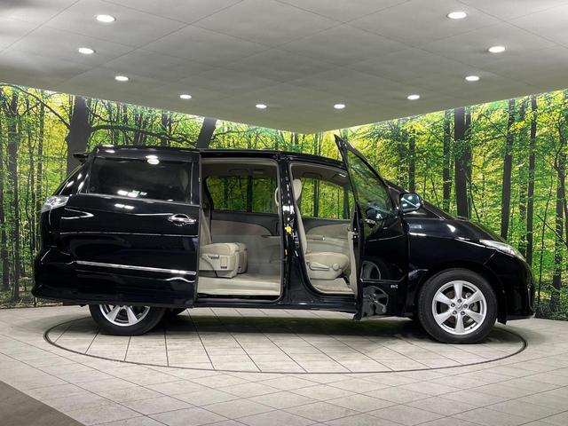 エスティマハイブリッド Ｘ　４ＷＤ　純正ナビ　両側電動ドア　バックカメラ　スマートキー　ＨＩＤヘッド　クルコン　純正１７インチアルミ　オートライト　オートエアコン　Ｂｌｕｅｔｏｏｔｈ　フルセグ　ＨＩＤフォグ（29枚目）