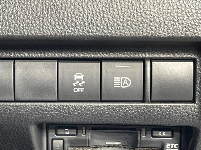 ハリアーハイブリッド Ｇ　４ＷＤ　１２．３インチディスプレイ　フルエアロ　バックカメラ　レーダークルーズ　電動リアゲート　パワーシート　コーナーセンサー　ＬＥＤヘッド　ＥＴＣ２．０　純正１８インチアルミ（41枚目）