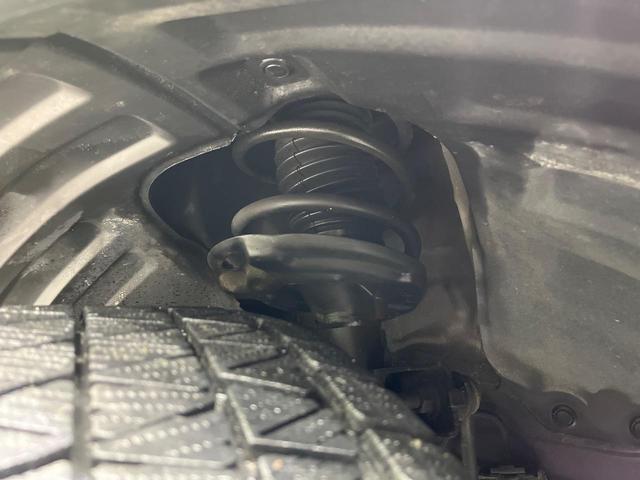 アウトランダーＰＨＥＶ ブラックエディション　４ＷＤ　マルチアラウンドモニタ　ｅ－Ａｓｓｉｓｔ　マイパイロット　禁煙車　電動リアゲート　ハーフレザーシート　前席シートヒーター　ドラレコ　ＥＴＣ　コーナーセンサー　スマートキー　ＬＥＤヘッド（23枚目）