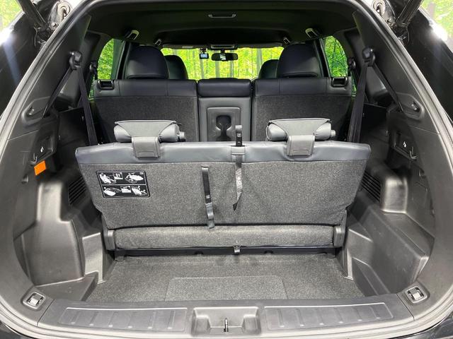 アウトランダーＰＨＥＶ ブラックエディション　４ＷＤ　マルチアラウンドモニタ　ｅ－Ａｓｓｉｓｔ　マイパイロット　禁煙車　電動リアゲート　ハーフレザーシート　前席シートヒーター　ドラレコ　ＥＴＣ　コーナーセンサー　スマートキー　ＬＥＤヘッド（47枚目）