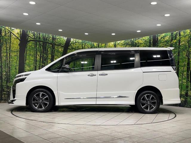 ヴォクシー ＺＳ　煌ＩＩ　４ＷＤ　フルエアロ　両側電動ドア　９型ナビ　バックカメラ　寒冷地仕様　衝突被害軽減システム　禁煙車　コーナーセンサー　ドラレコ　コーナーセンサー　スマートキー　ＬＥＤヘッド　クルコン　車線逸脱警報（27枚目）