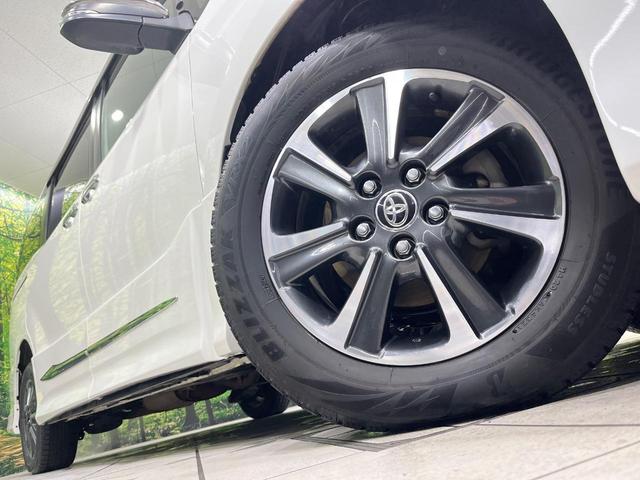 ヴォクシー ＺＳ　煌ＩＩ　４ＷＤ　フルエアロ　両側電動ドア　９型ナビ　バックカメラ　寒冷地仕様　衝突被害軽減システム　禁煙車　コーナーセンサー　ドラレコ　コーナーセンサー　スマートキー　ＬＥＤヘッド　クルコン　車線逸脱警報（62枚目）