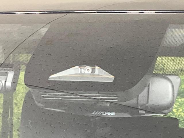 ノア ハイブリッドＸ　４ＷＤ　ＳＤナビ　両側電動スライドドア　トヨタセーフティセンス　後席モニター　バックカメラ　寒冷地仕様　レーダークルーズ　スマートキー　ＬＥＤヘッド　ビルトインＥＴＣ　純正１６インチアルミ（5枚目）