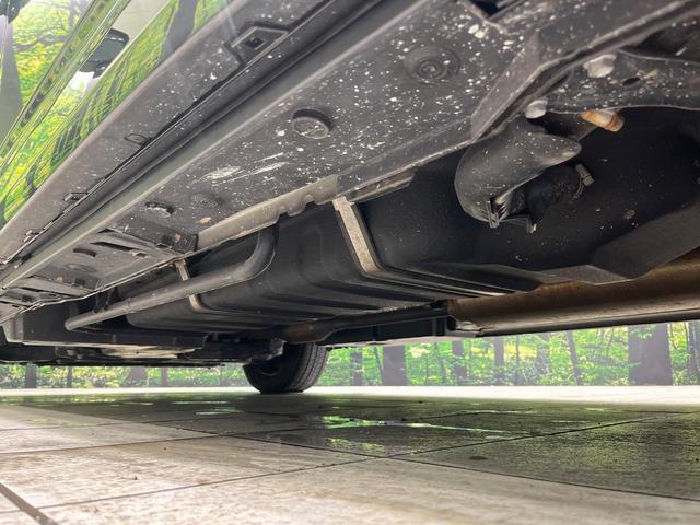 ノア ハイブリッドＸ　４ＷＤ　ＳＤナビ　両側電動スライドドア　トヨタセーフティセンス　後席モニター　バックカメラ　寒冷地仕様　レーダークルーズ　スマートキー　ＬＥＤヘッド　ビルトインＥＴＣ　純正１６インチアルミ（25枚目）