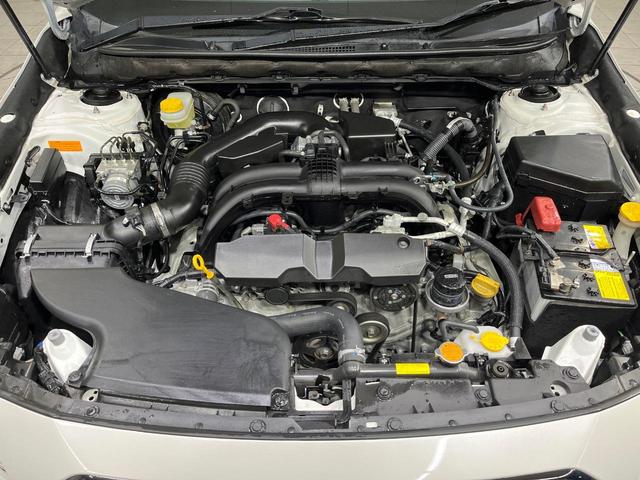 レガシィＢ４ リミテッド　４ＷＤ　ダイアトーンサウンドナビ　バックカメラ　禁煙車　衝突被害軽減ブレーキ　レーダクルーズ　黒革シート　メモリー機能付パワーシート　ＥＴＣ　ドライブレコーダー　シートヒーター　フルセグ（18枚目）