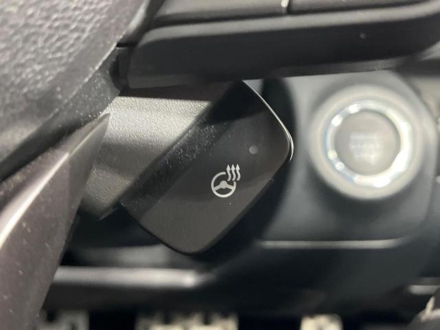 レガシィＢ４ リミテッド　４ＷＤ　ダイアトーンサウンドナビ　バックカメラ　禁煙車　衝突被害軽減ブレーキ　レーダクルーズ　黒革シート　メモリー機能付パワーシート　ＥＴＣ　ドライブレコーダー　シートヒーター　フルセグ（29枚目）